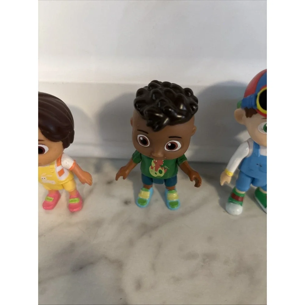 CoCoMelon Lot of 4 Action Figures Replacement Parts Cake‎ Toppers